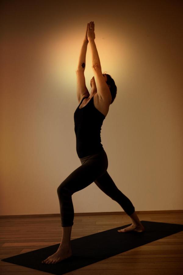 Apartment In Der Yogaschule Cologne Luaran gambar