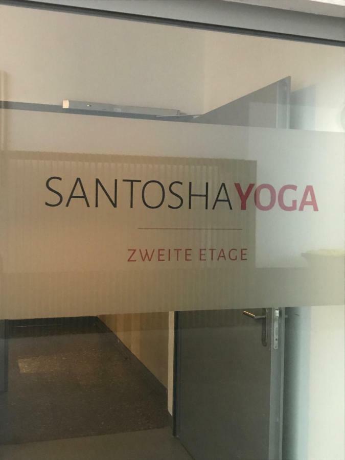 Apartment In Der Yogaschule Cologne Luaran gambar
